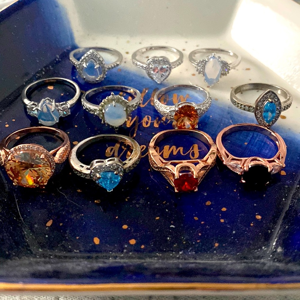 Size 7 Fragrant Jewels rings